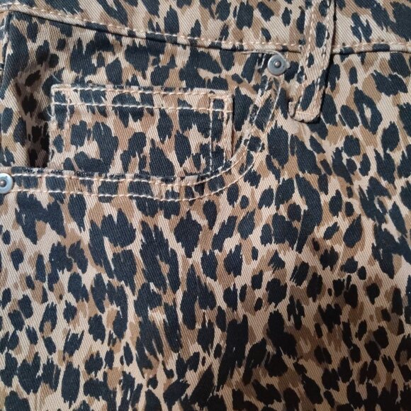 Terra & Sky leopard print jeans in 20W size - Picture 9 of 12